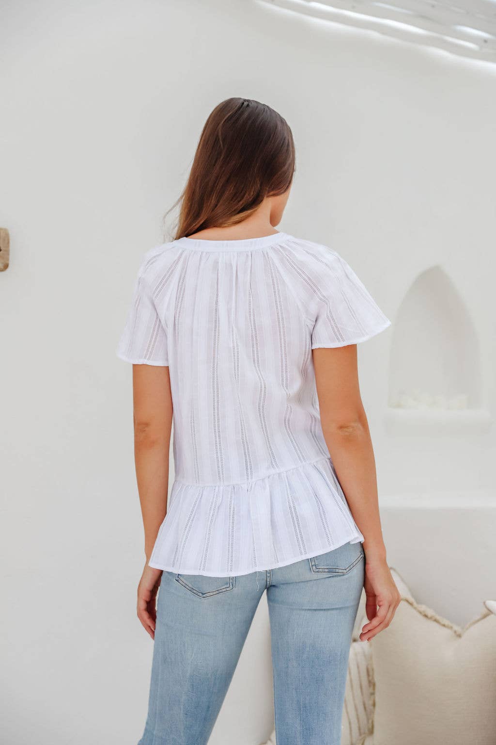 WHITE TOP