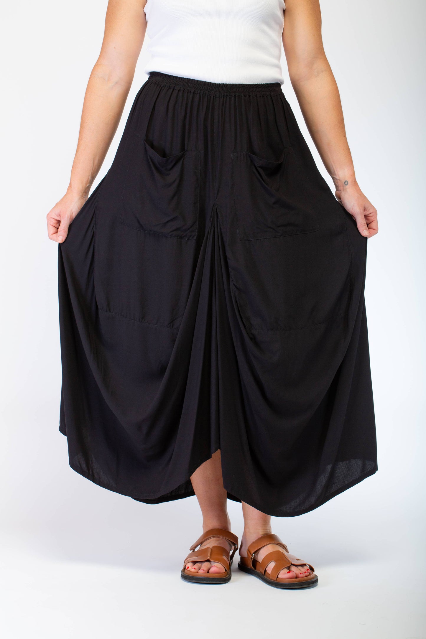 A-SYMETRICAL RAYON SKIRT - BLACK