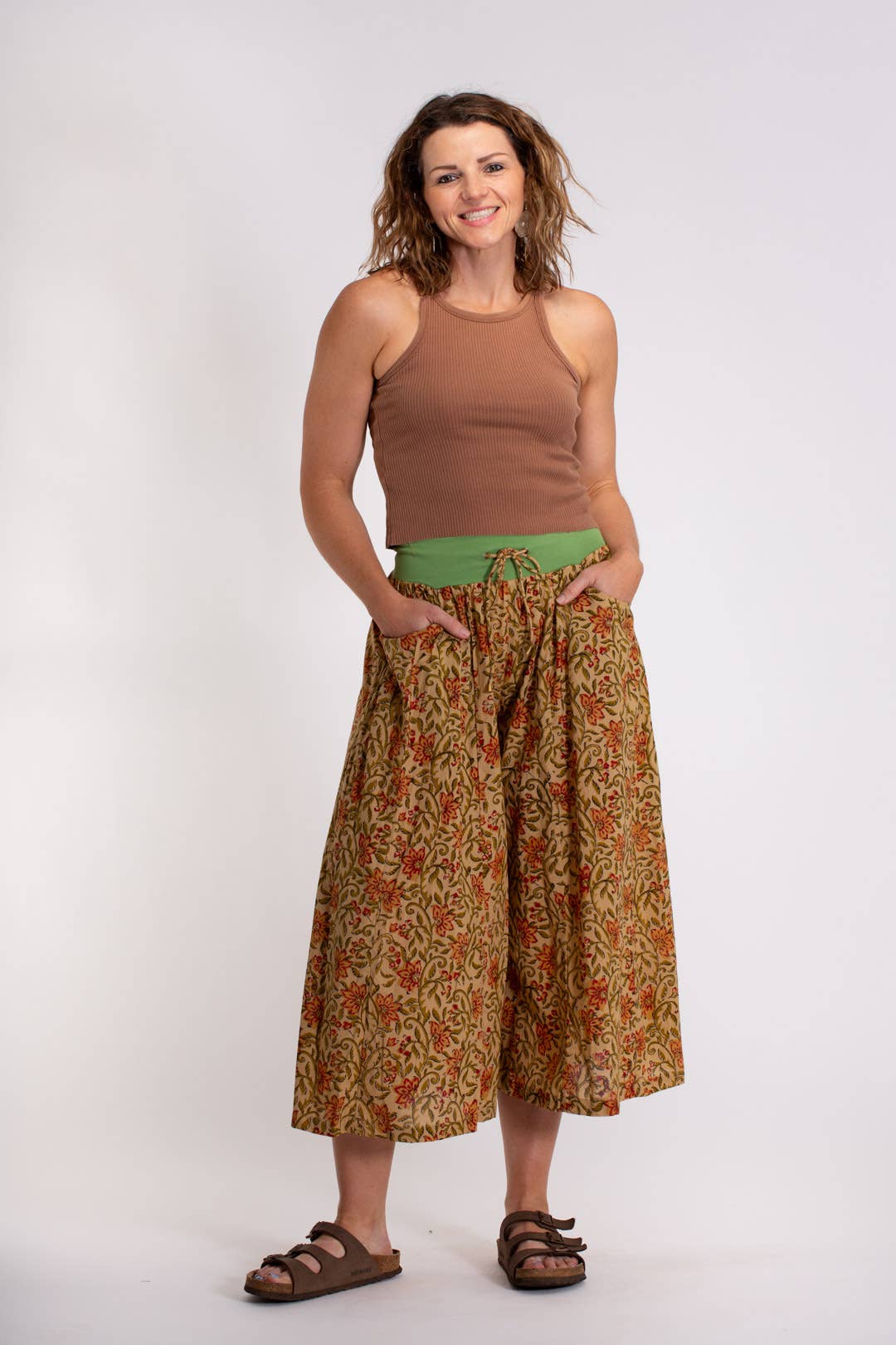 HAND BLOCK PRINTED COTTON 3/4 PANTS