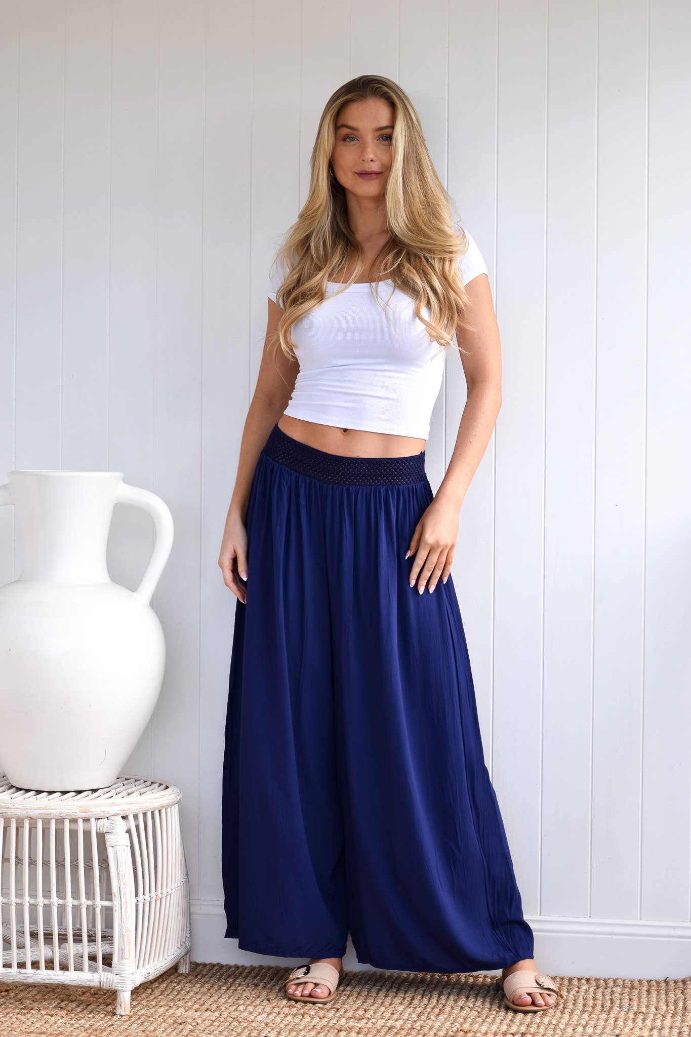 NAVY PANTS