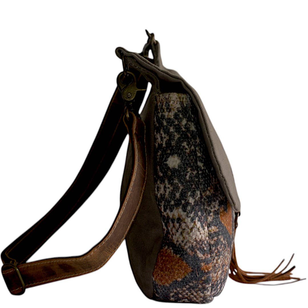 Canvas & Leather Bagarique Crossbody Bag