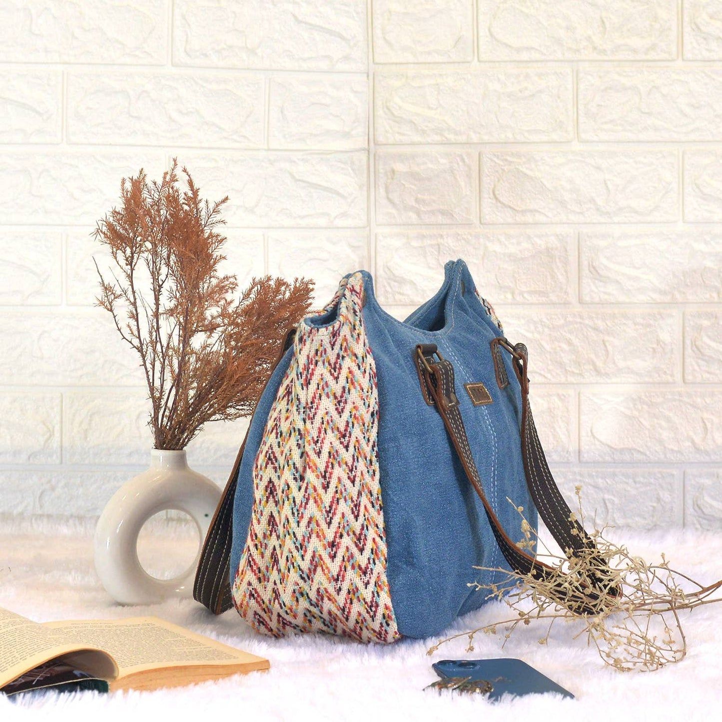 Rihu Messenger Denim Bag