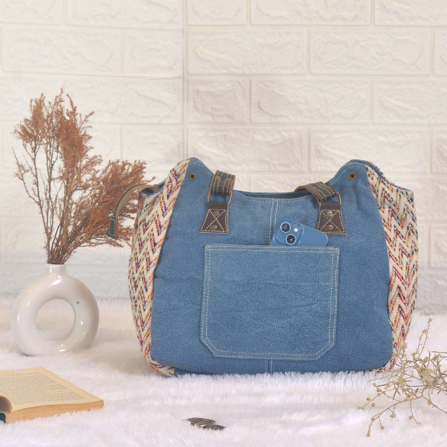 Rihu Messenger Denim Bag