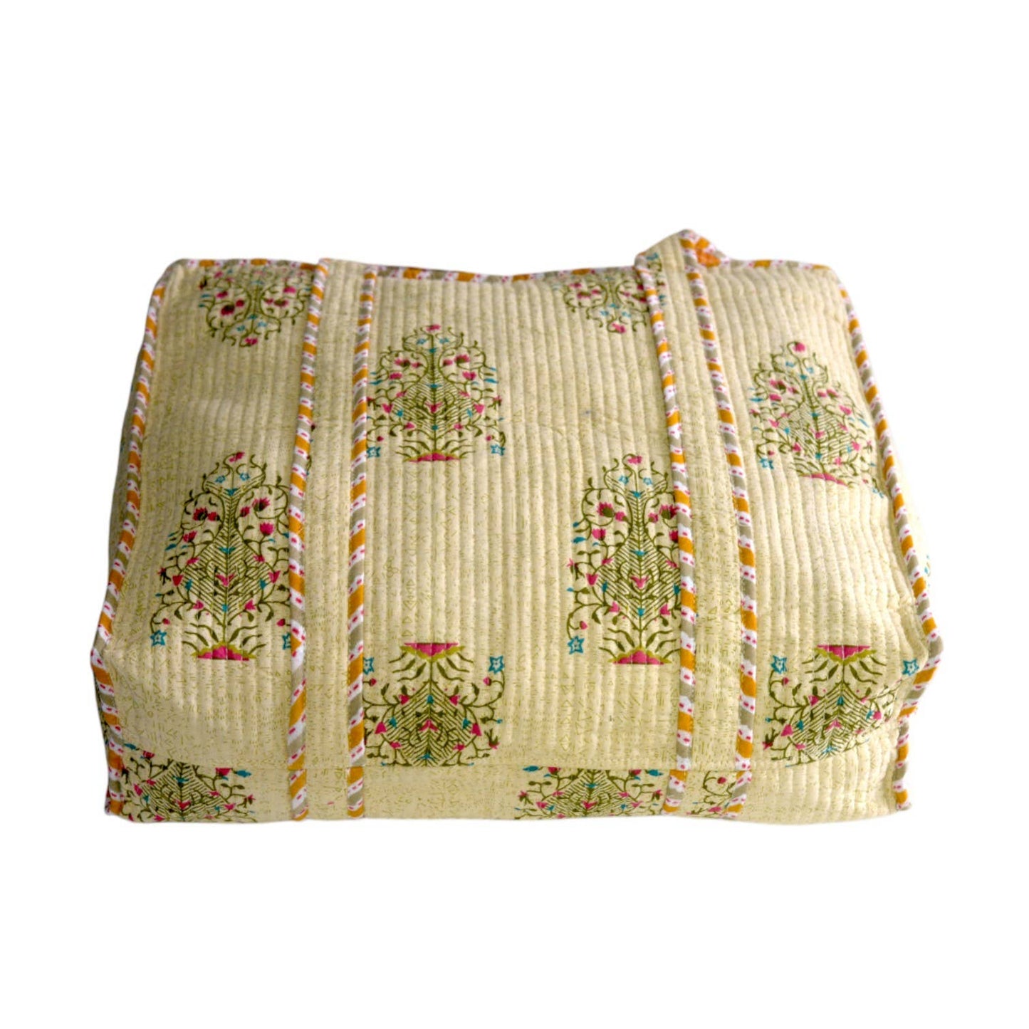 Azio Quilt Messenger Bag
