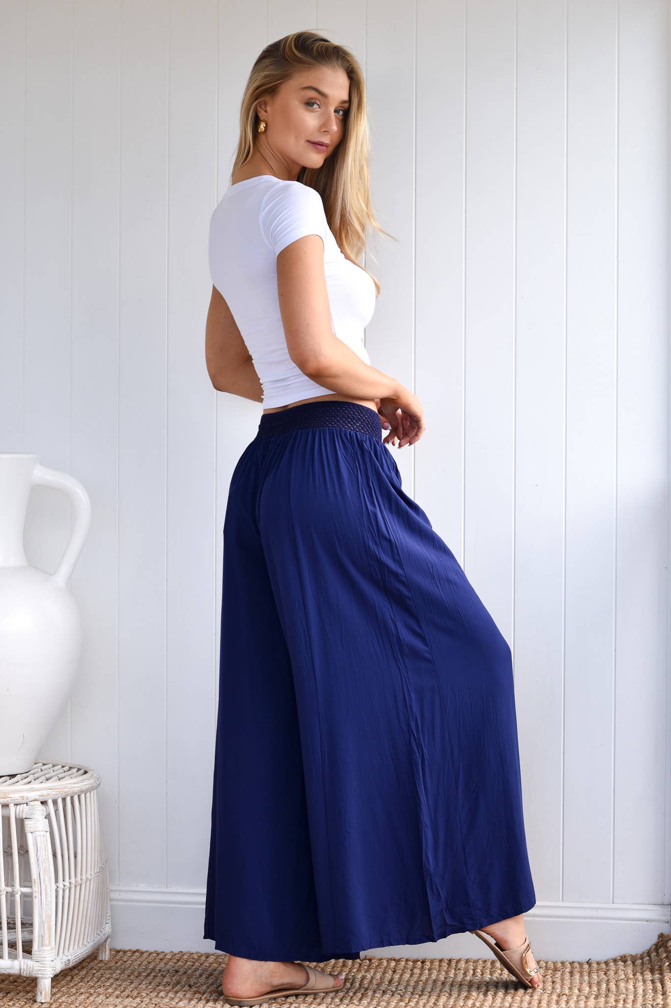 NAVY PANTS