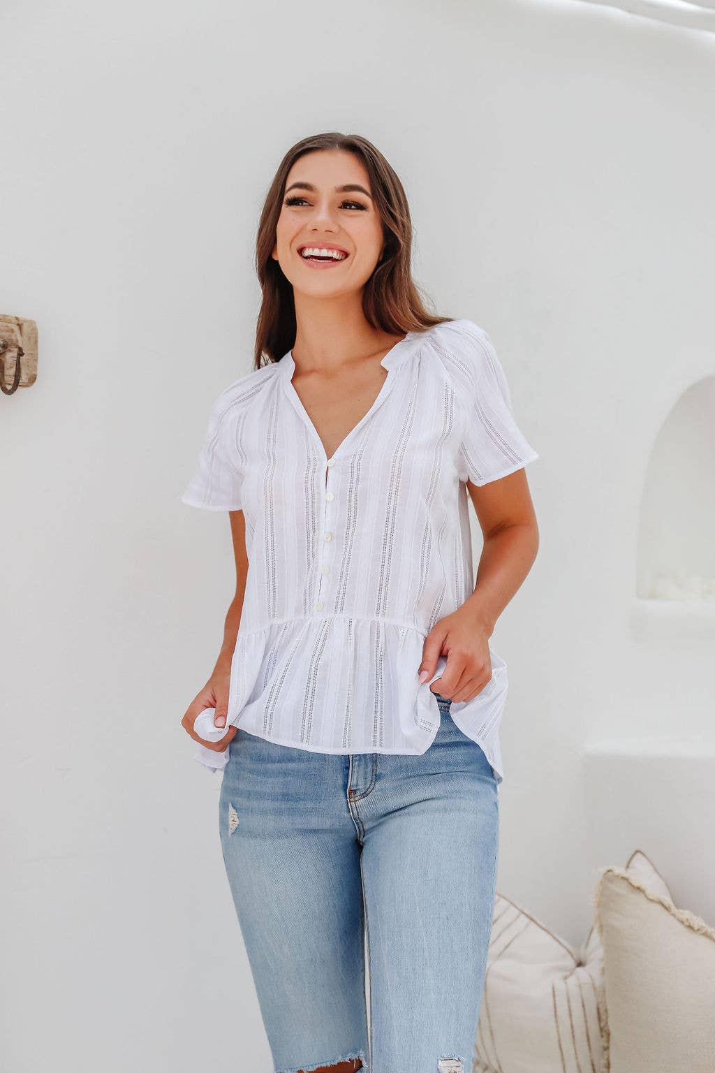 WHITE TOP