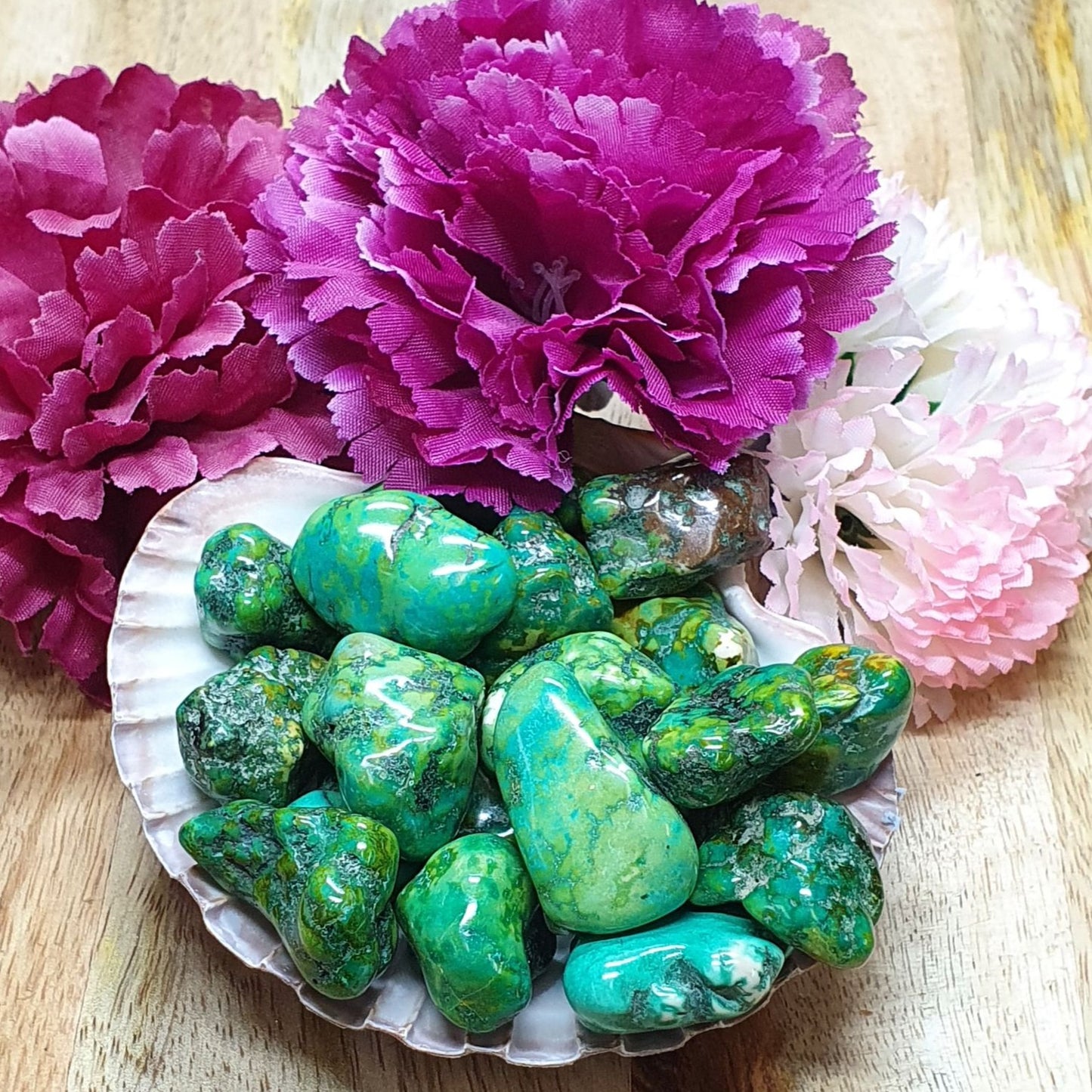 Magnesite Green Tumbled Stone