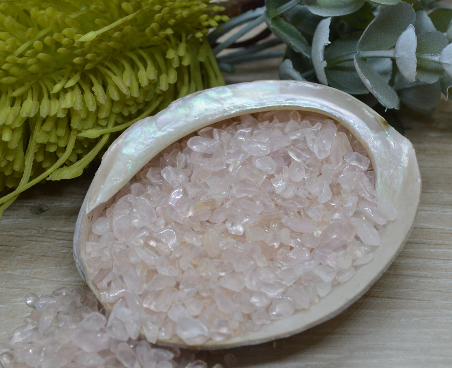 Rose Quartz Crystal Chips -100g