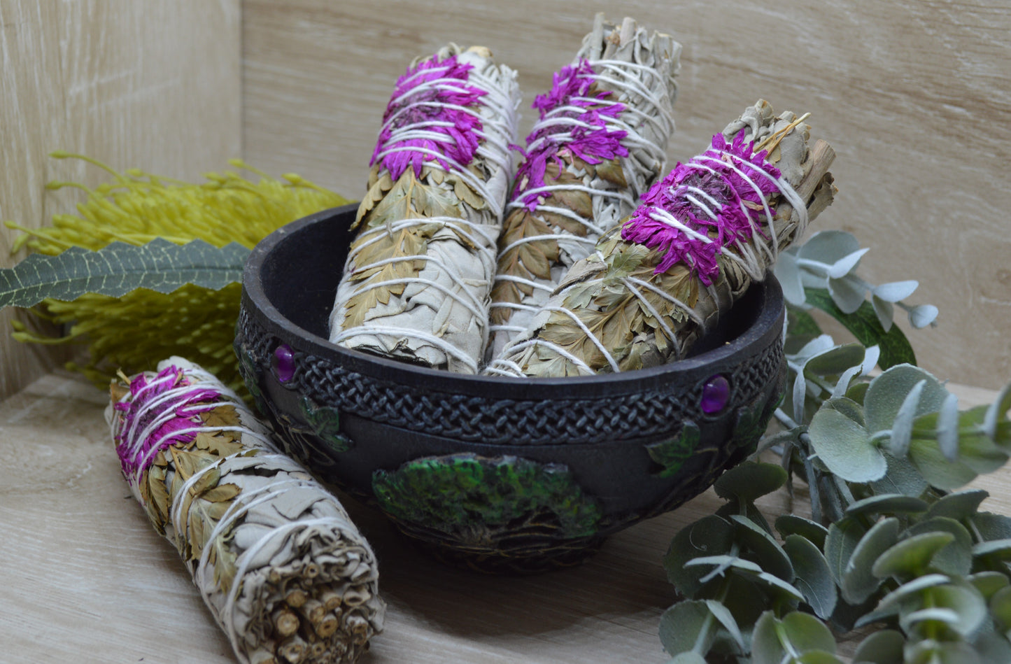 Dahlia Sage Smudge Stick- 10cm