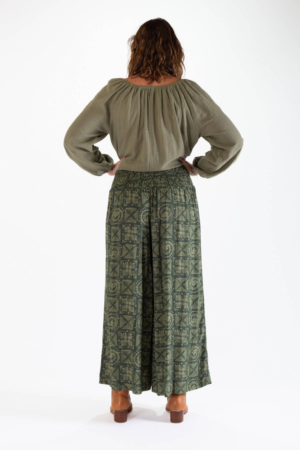 DOLLY WIDE LEGGED PANTS - GEOMETRIC PRINT