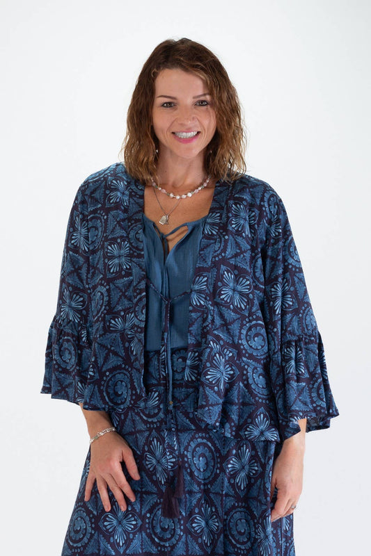 FREYA SHORT RUFFLED JACKET - GEOMETRIC PRINT