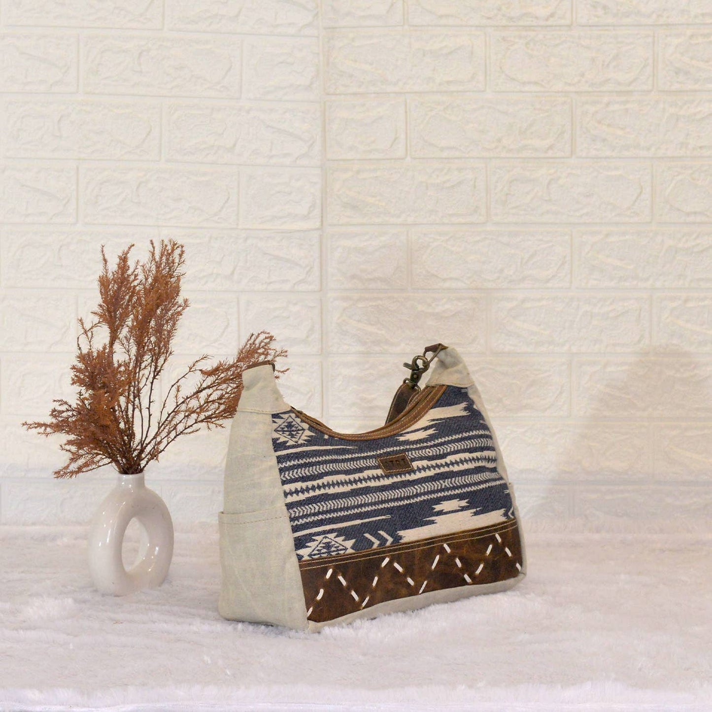 Canvas & Leather Stylevia Shoulder Bag