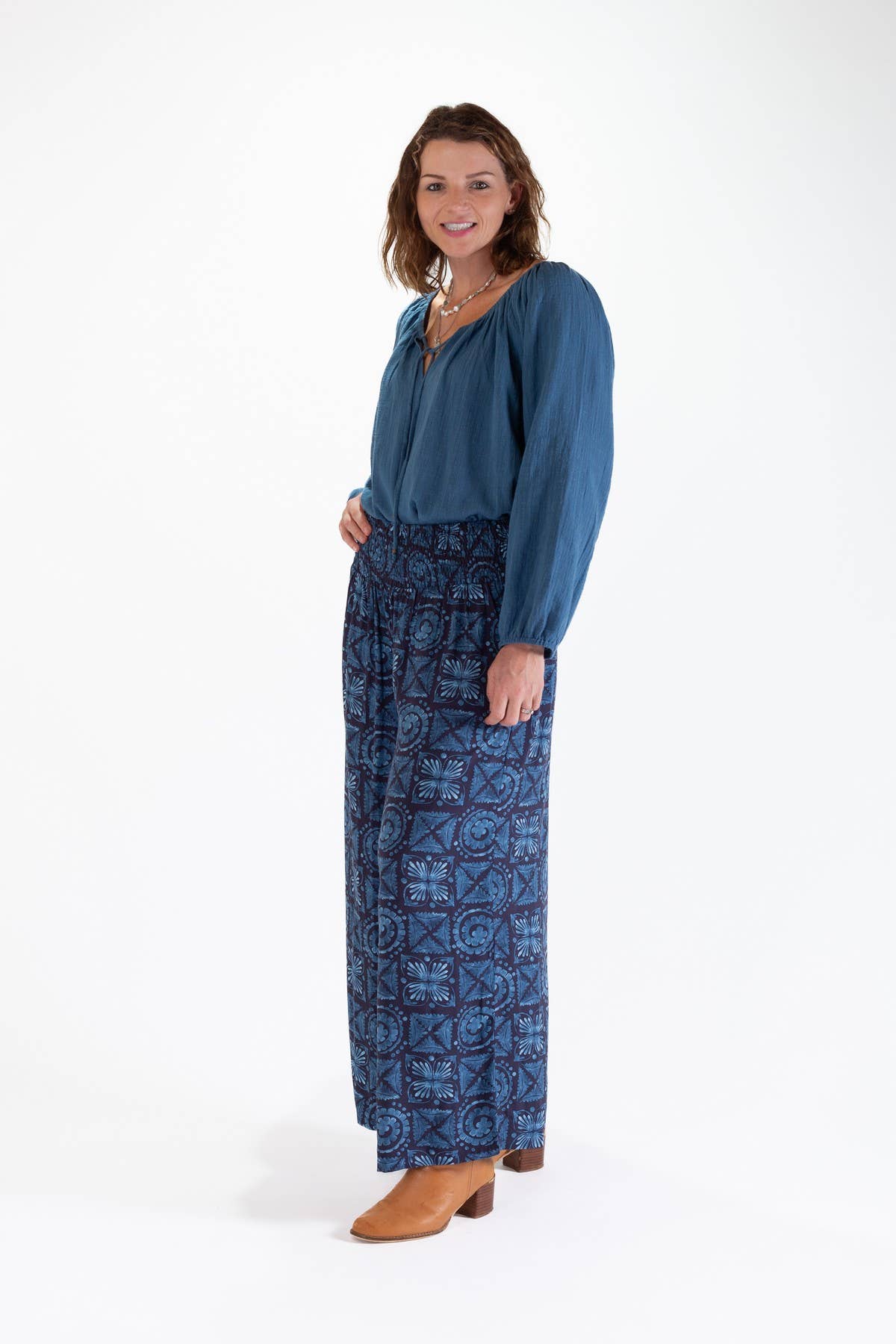 DOLLY WIDE LEGGED PANTS - GEOMETRIC PRINT