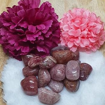 Strawberry quartz Tumbled Stone